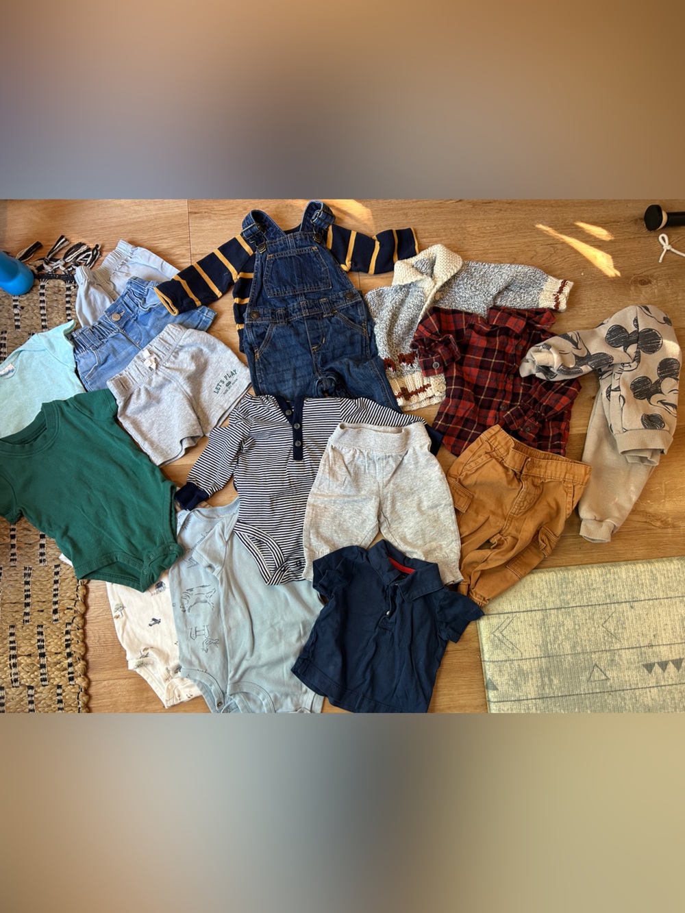 3-6 month baby lots (mostly carters and Gap
